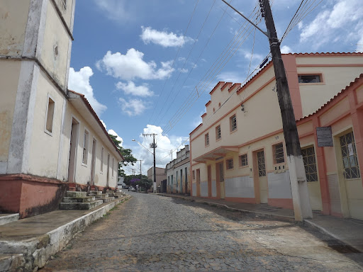 Melhores Hotéis Baratos Perto de Mercês de Água Limpa, Minas Gerais 2025