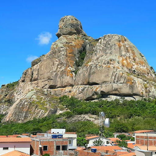 Melhores Hotéis Baratos Perto de Pé de Serra, Bahia 2025