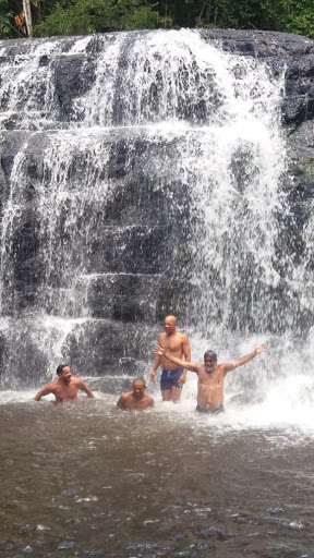 Melhores Hotéis Baratos Perto de Jiquiriçá, Bahia 2025