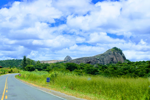 Melhores Hotéis Baratos Perto de Pedra Azul, Minas Gerais 2025
